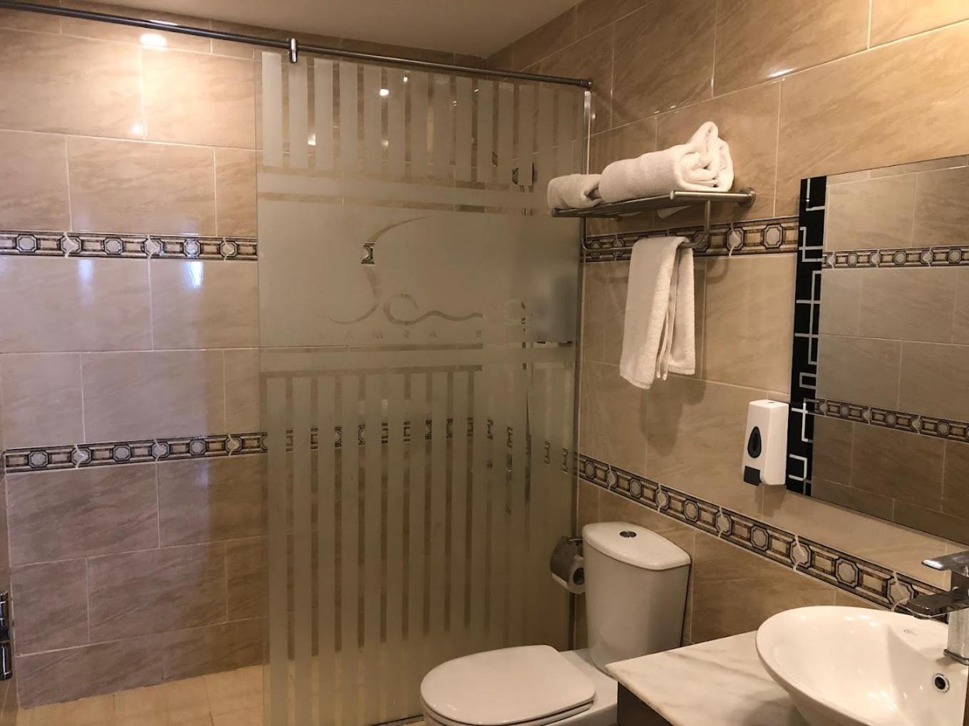 Private For Rent And Pools Included Not Valid For Locals Apartament *